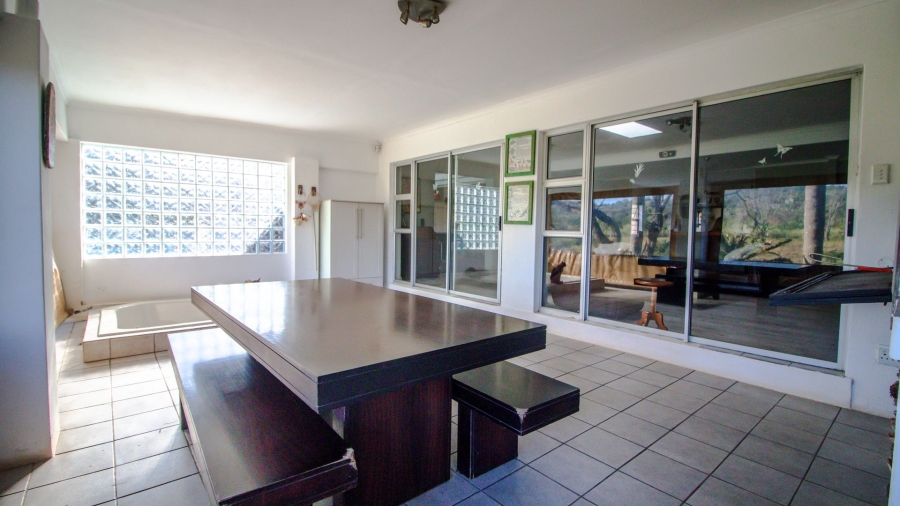 4 Bedroom Property for Sale in Gonubie Eastern Cape